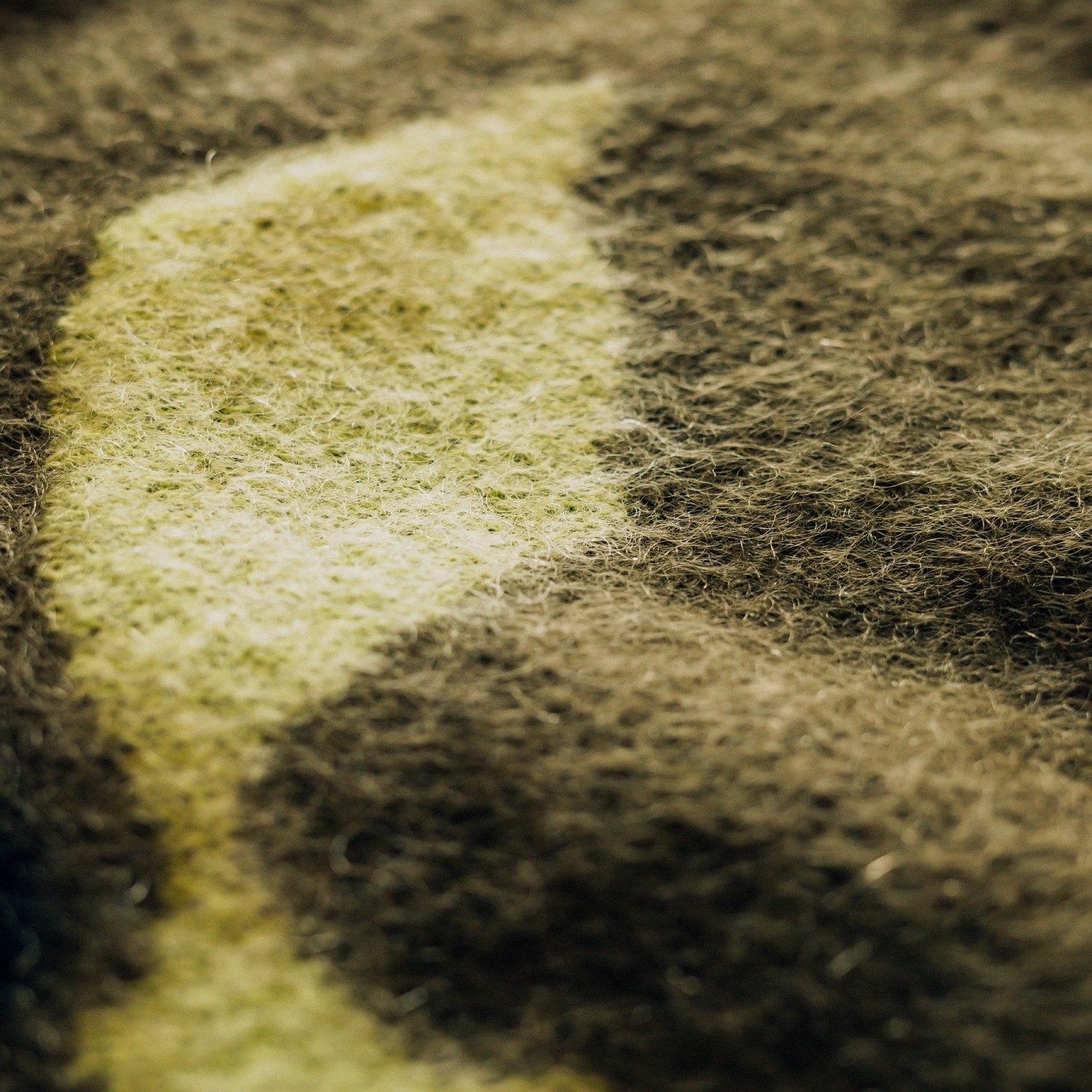 RAISED BY WOLVES/쥤ɥХ֥BLACK ROSE MOHAIR SWEATER  / LODEN