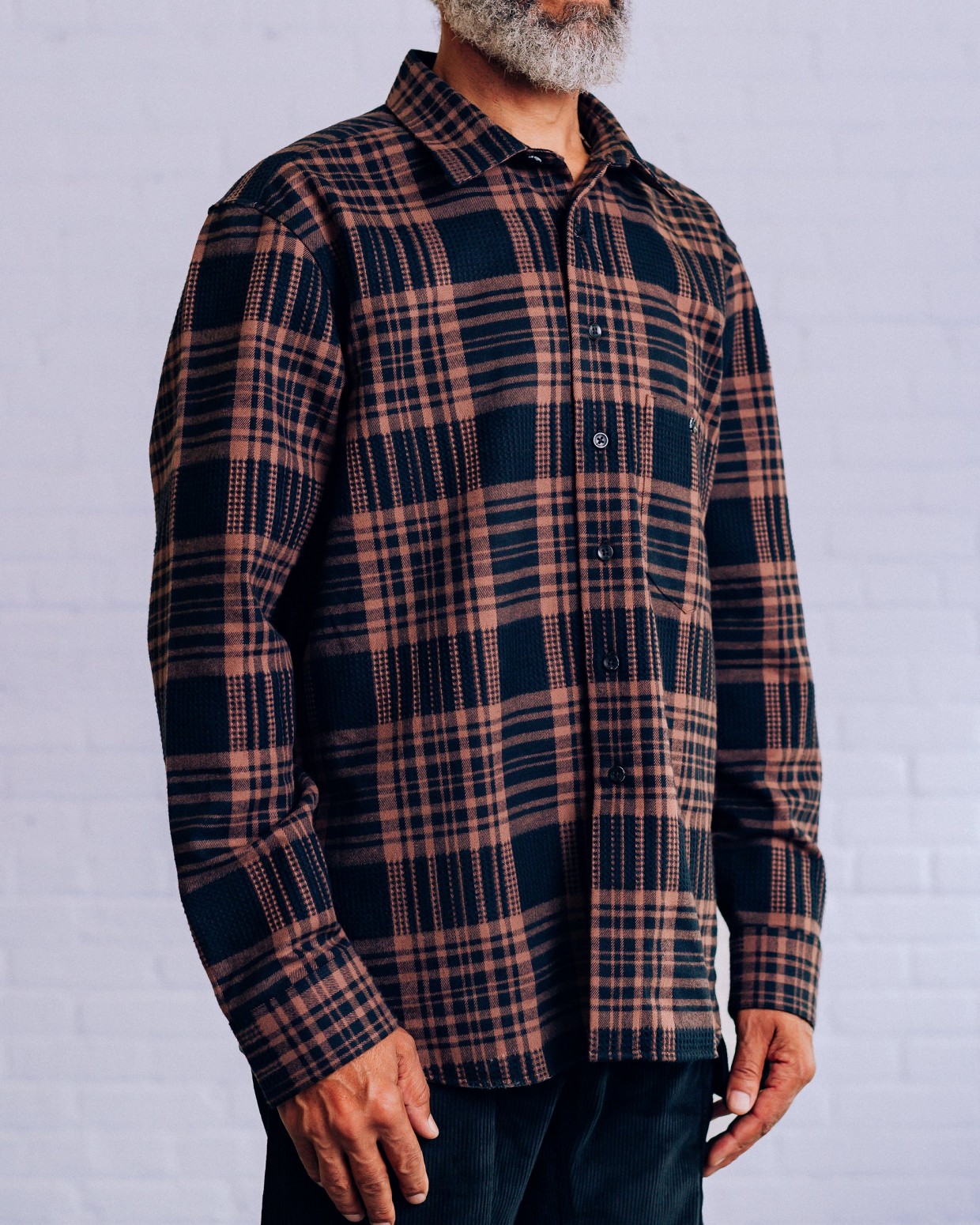 RAISED BY WOLVES/쥤ɥХ֥WAFFLE PLAID BUTTON-UP SHIRT Ĺµ / BROWN