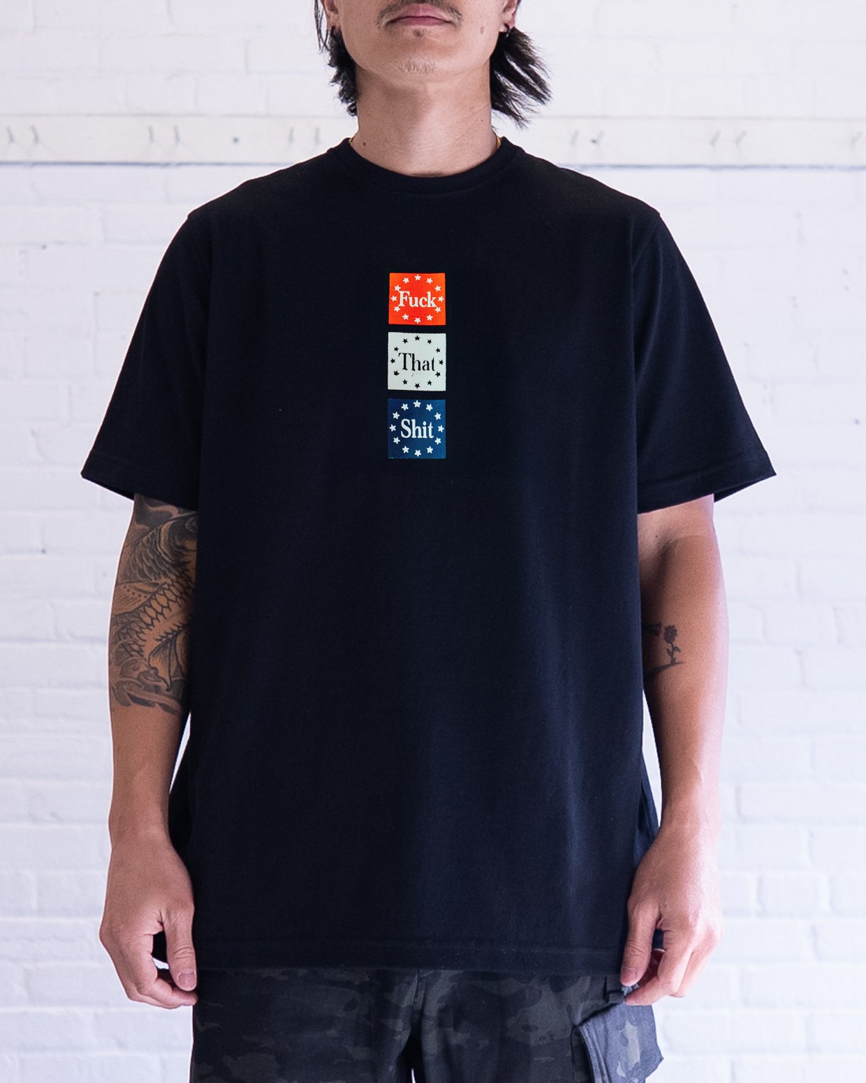 ��RAISED BY WOLVES/�쥤���ɥХ�����֥���FTS TEE T����� / BLACK