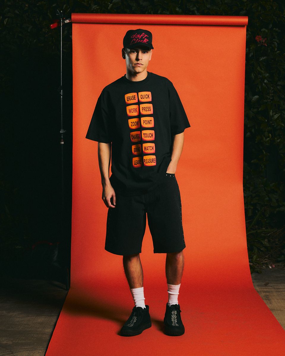 ��PLEASURES/�ץ쥸�㡼����DAFT PUNK/���եȡ��ѥ󥯡�LUCKY STUDDED JORTS ���硼�ȥѥ�� / BLACK