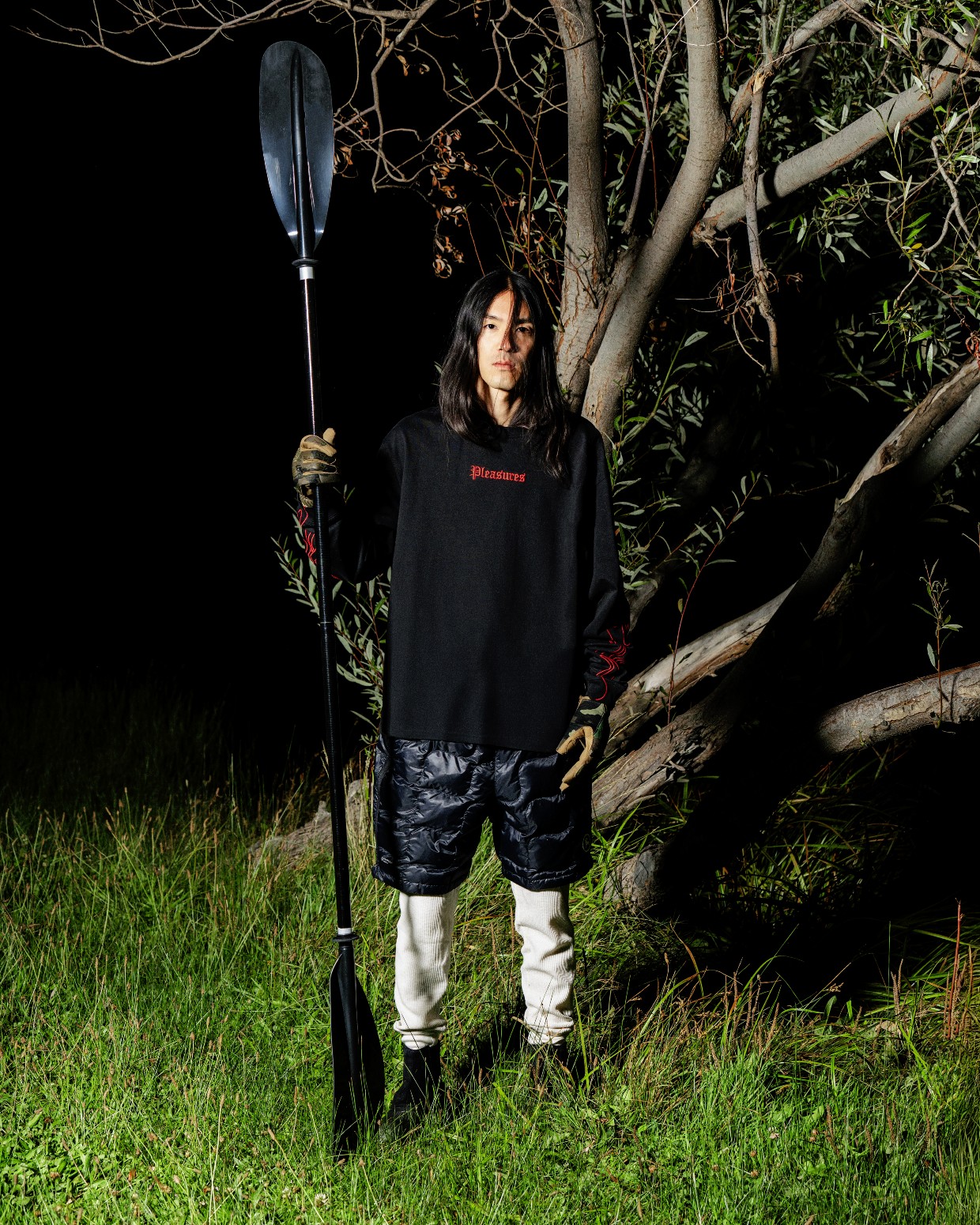 ��PLEASURES/�ץ쥸�㡼����FIERY HEAVYWEIGHT LONGSLEEVE ĹµT����� / BLACK