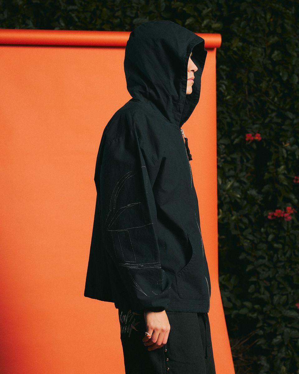 ��PLEASURES/�ץ쥸�㡼����DAFT PUNK/���եȡ��ѥ󥯡�DIGITAL ZIP PONCHO HOODIE �С����� / BLACK