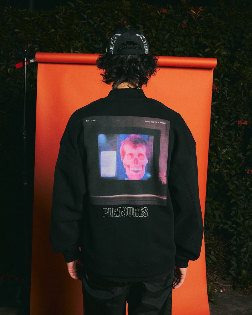 ��PLEASURES/�ץ쥸�㡼����DAFT PUNK/���եȡ��ѥ󥯡�PRIMETIME QUARTER ZIP ���åץե꡼�� / BLACK