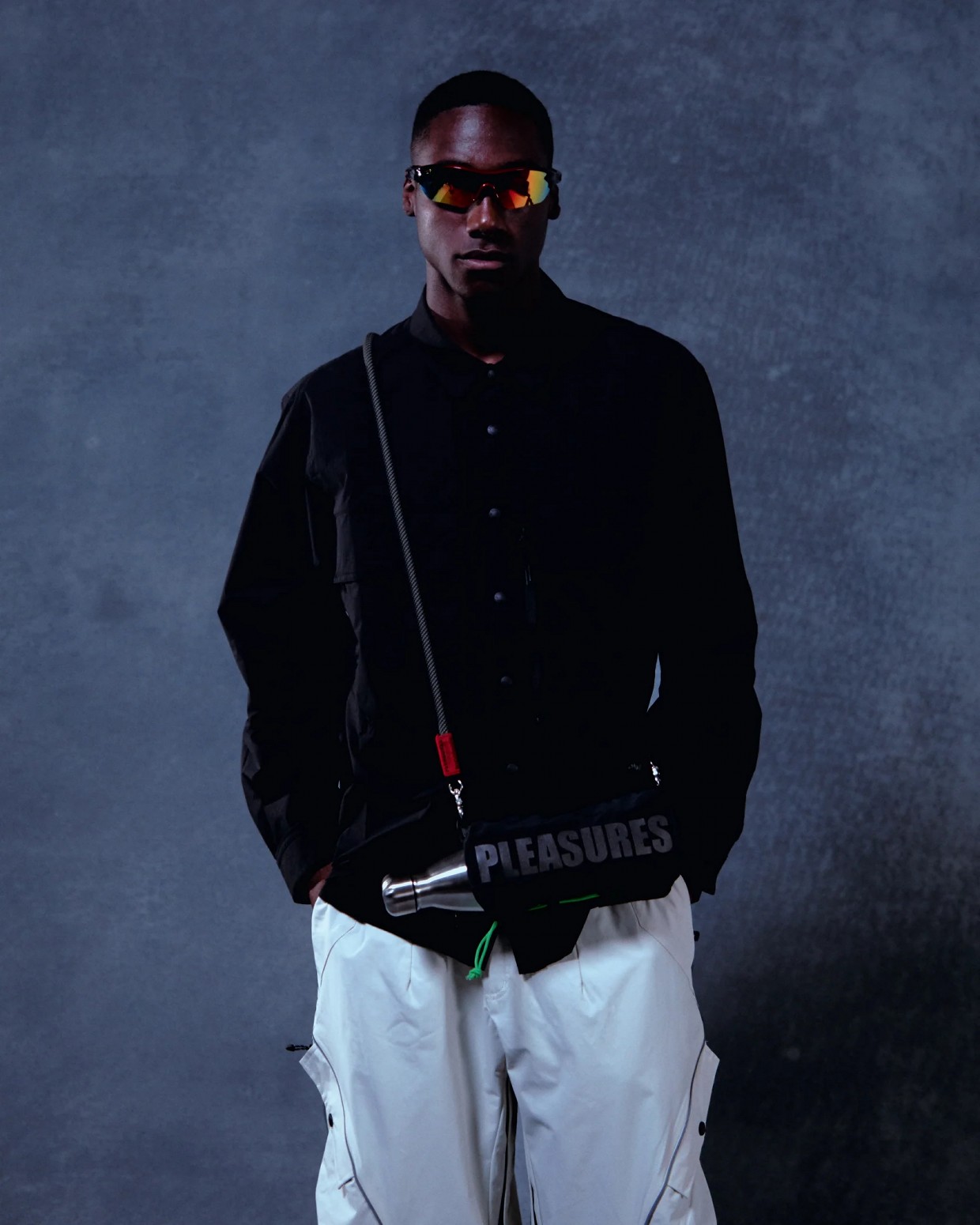 ��PLEASURES/�ץ쥸�㡼����TOPOLOGIE��TOPOLOGIE SACOCHE MEDIUM �Хå� / BLACK