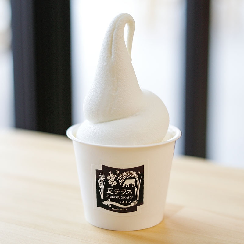 【飲食オプション】 瓦テラス 「ミルキーソフトクリーム」