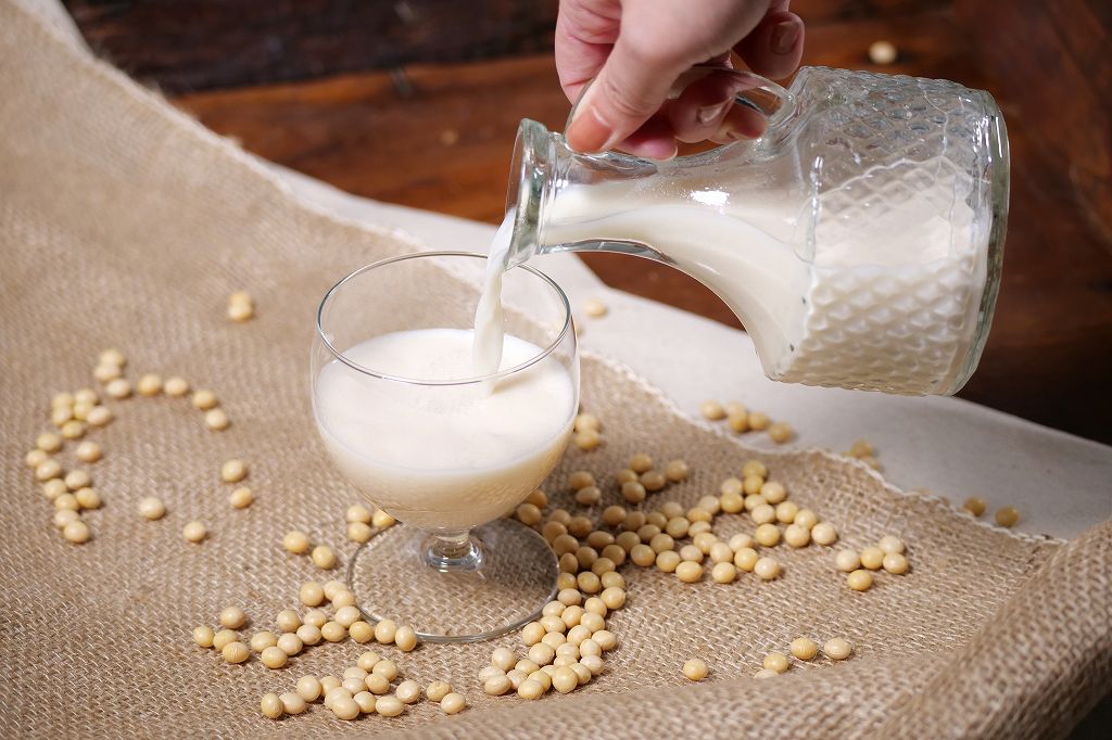 ＜福岡県産ふくよかまる＞豆乳900ml・6本入り