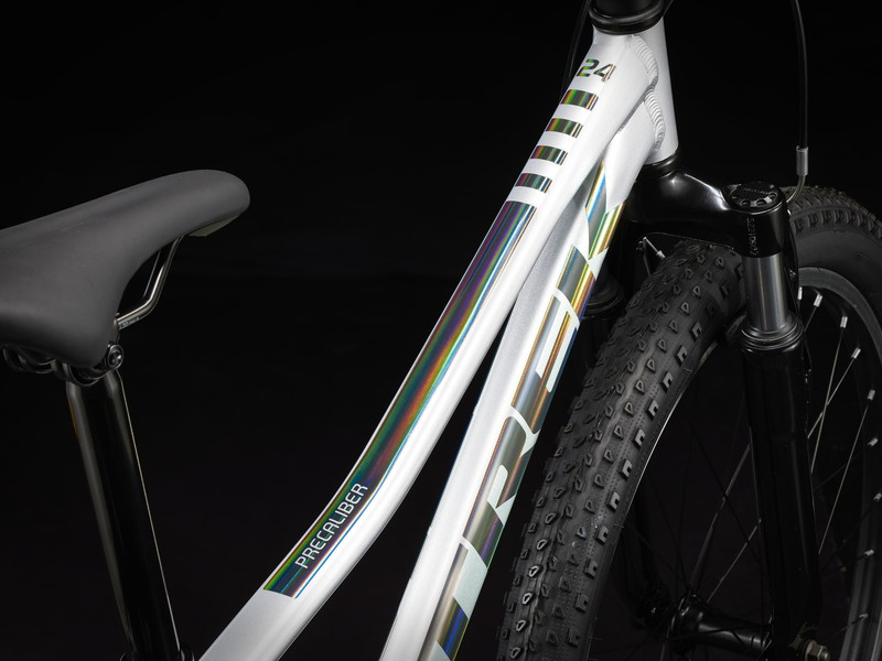 TREK トレック Precaliber プレキャリバー 24 8-speed
