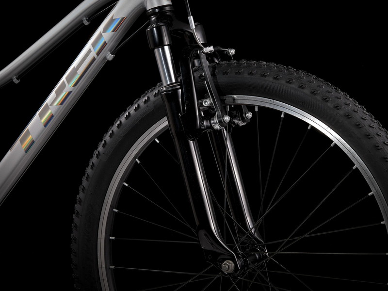TREK 24シマノ8段変zoomダンパーサスペンション　ミノウラドリンクH付き TREK 24シマノ8段変zoomダンパーサスペンション ミノウラ