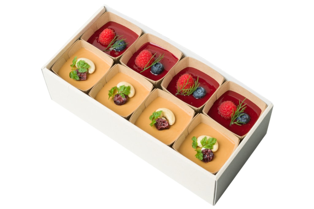 H-18.ハーフサイズBOX ミルクパンナコッタ -ベリー&キャラメルソース- 白砂糖不使用