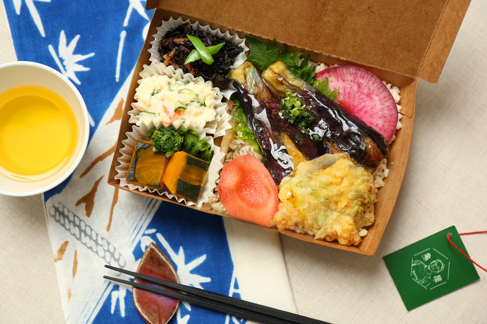 b-3��Bento���������ؤ�� ����� �����ڥ����������