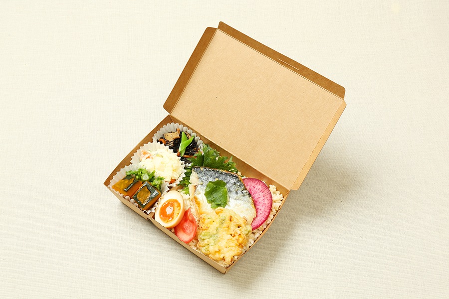 b-2 Bento亀屋 日替わり お魚 弁当