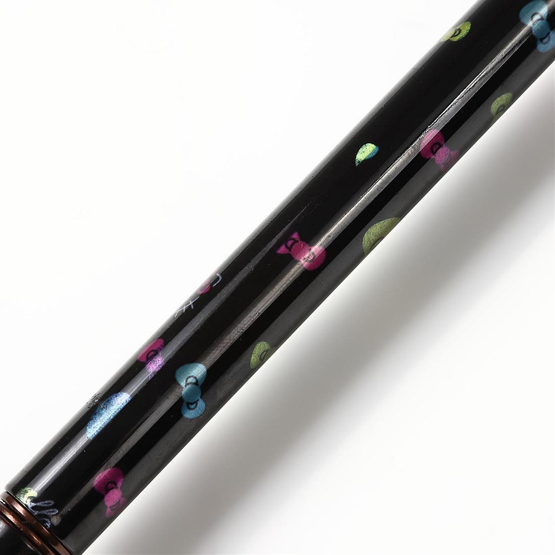 品番：HK-24　 ハローキティ　折りたたみステッキ  杖　9,900円（税込） 愛杖 キャラクターシリーズ ハローキティ 折りたたみステッキ HK-24