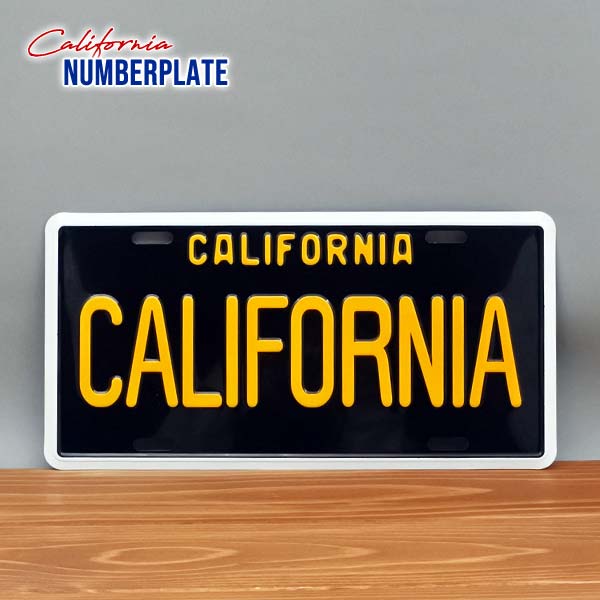 カリフォルニア ナンバープレート USサイズ ブラック CALIFORNIA 