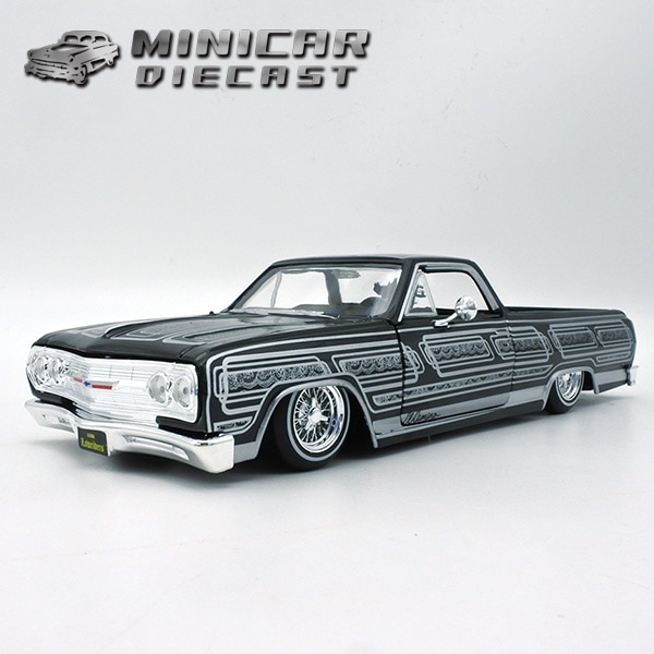 1/25 箱入り ミニカー 1965 Chevrolet El Camino ブラック シルバー