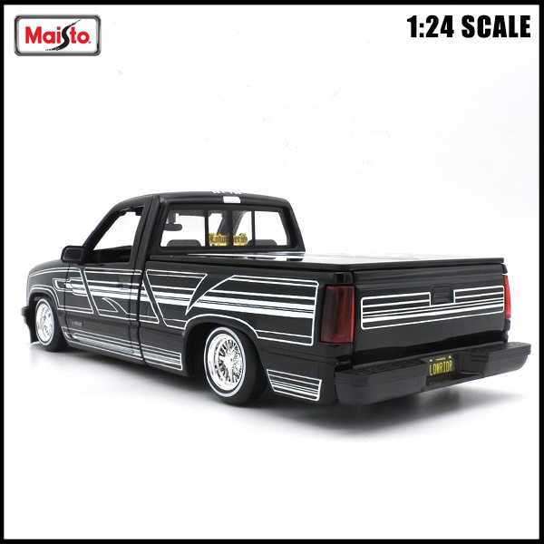 1/24 箱入り ミニカー 1993 CHEVROLET 454 SS PICKUP ブラック