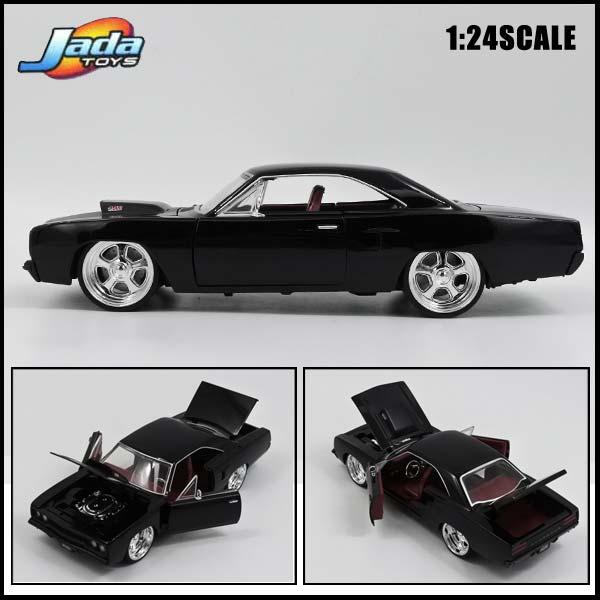 激レア1970 PLYMOUTH ROAD RUNNERプリムス ロードランナー 1970年 プリムス ロードランナー / 1970 plymouth roadrunner
