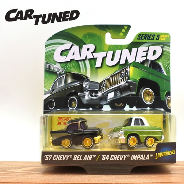 ダイキャストミニカー 1957 CHEVROLET BEL AIR 1964 IMPALA 1957年