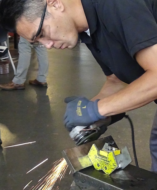 �ޥ������å����ޥ��ͥåȥޥ���֥��å� ��181kg��