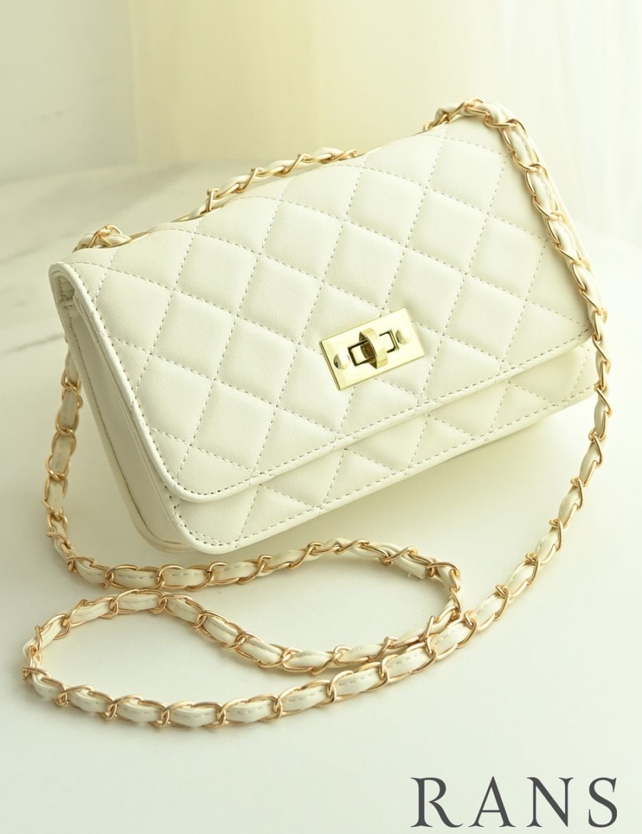 バッグ/ショルダーバッグ/ホワイト/ツイストロック/チェーン