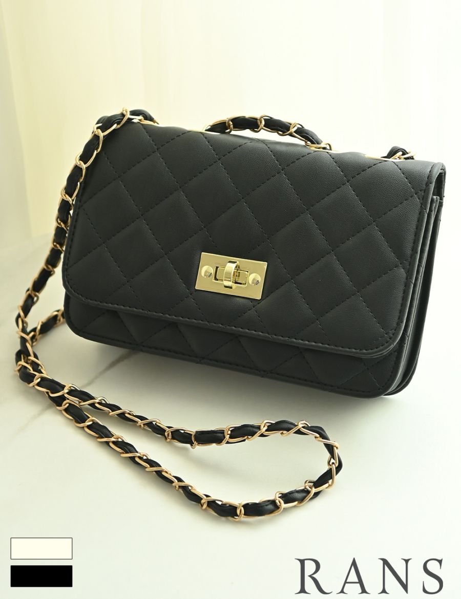 バッグ/ショルダーバッグ/ブラック/ツイストロック/チェーン/キルティング