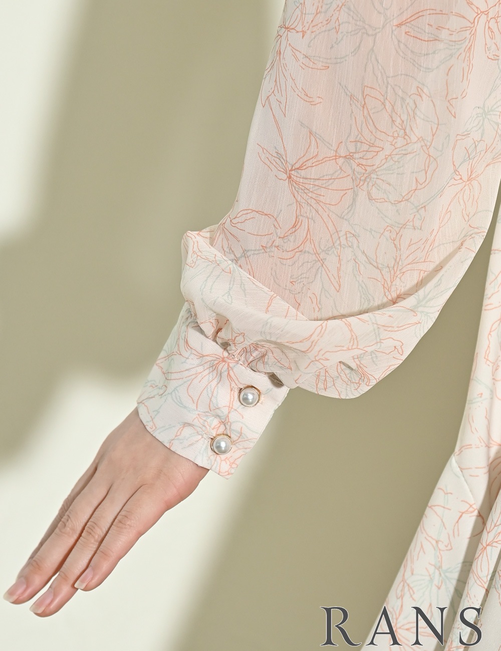 [Sのみ即納][instock]【RAN SERENE】ミニ/ドレス/セットアップ/オレンジ/長袖/襟付き/フレア/柄/花柄/リボン