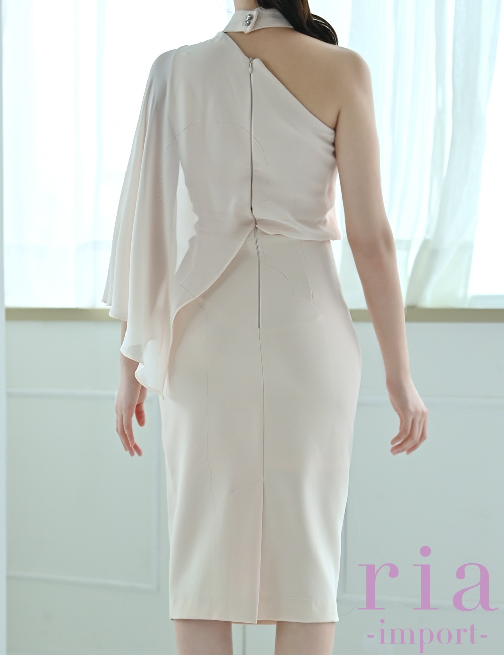 【ria】丈長/ドレス/ワンピース/タイト/チョーカー風/ワンショル/ピンク/ベージュ