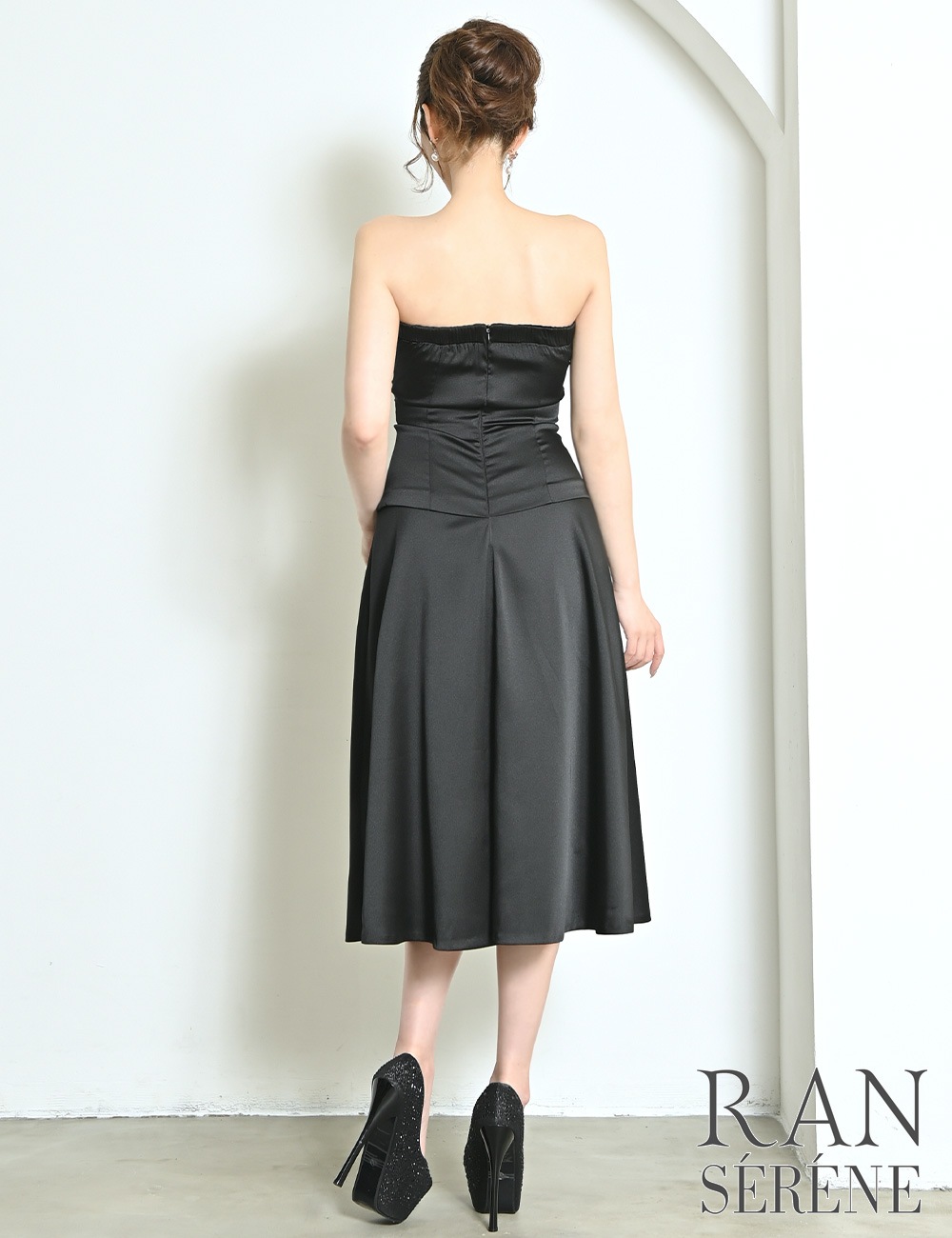 [即納][instock]【RAN SERENE】丈長/ドレス/ワンピース/ブラック/ベア/フレア/サテン