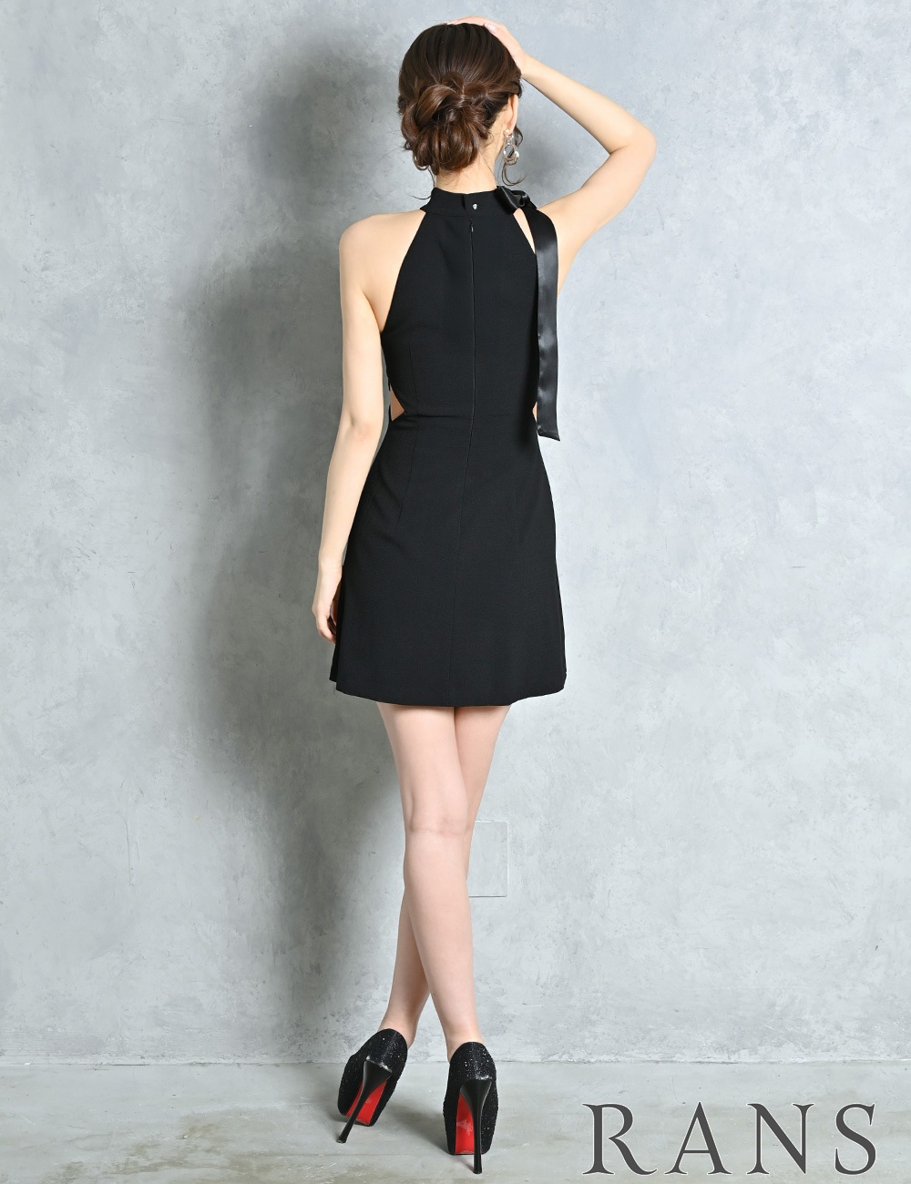 [即納][instock]【RAN SERENE】ミニ/ドレス/ワンピース/ブラック/ハイネック/アメスリ/フレア/リボン