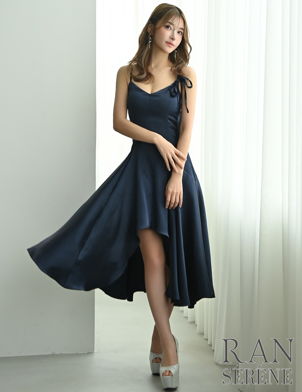 [即納][instock]【RAN SERENE】丈長/ドレス/ワンピース/ネイビー/キャミ/フレア/サテン/リボン