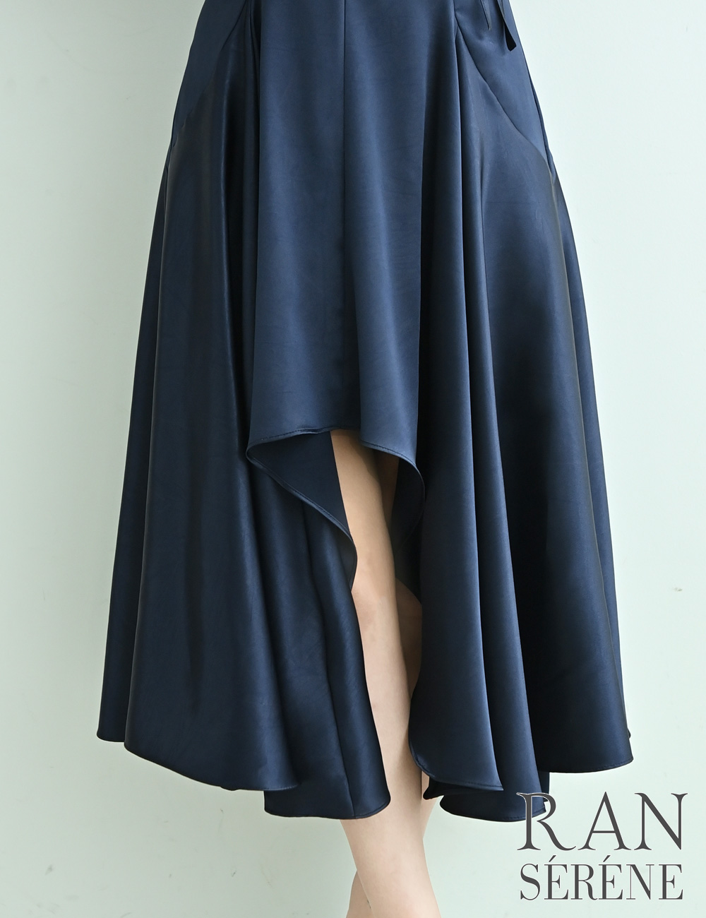 [即納][instock]【RAN SERENE】丈長/ドレス/ワンピース/ネイビー/キャミ/フレア/サテン/リボン