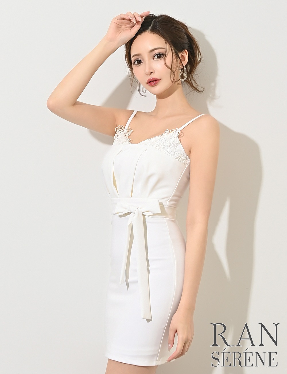 [即納][instock]【RAN SERENE】ミニ/ドレス/ワンピース/ホワイト/キャミ/タイト/レース/リボン
