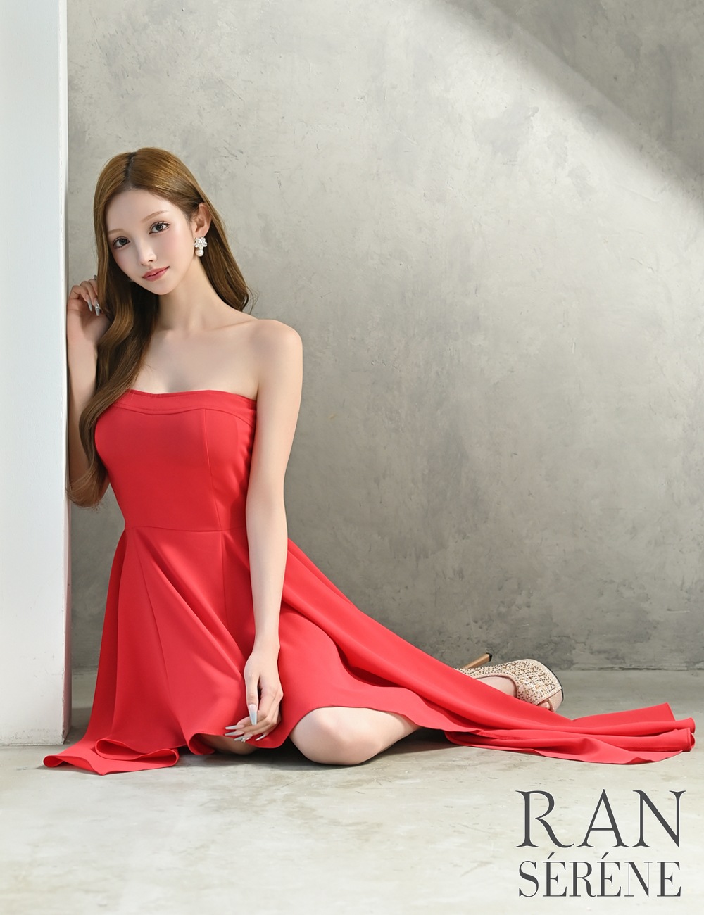 [Sのみ即納][instock]【RAN SERENE】丈長/ミニ/ドレス/ワンピース/レッド/ベア/フレア/アシンメトリー