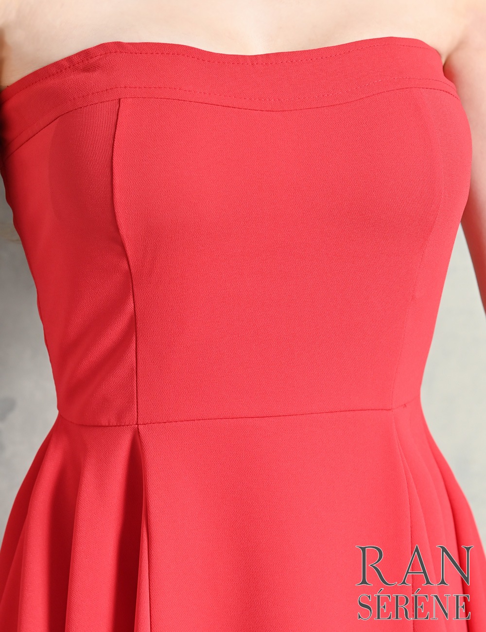 [Sのみ即納][instock]【RAN SERENE】丈長/ミニ/ドレス/ワンピース/レッド/ベア/フレア/アシンメトリー