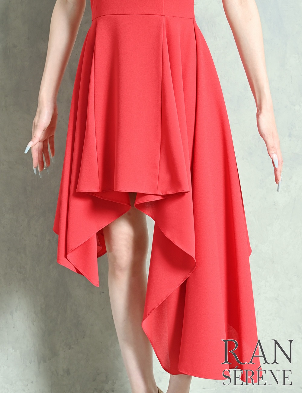 [Sのみ即納][instock]【RAN SERENE】丈長/ミニ/ドレス/ワンピース/レッド/ベア/フレア/アシンメトリー