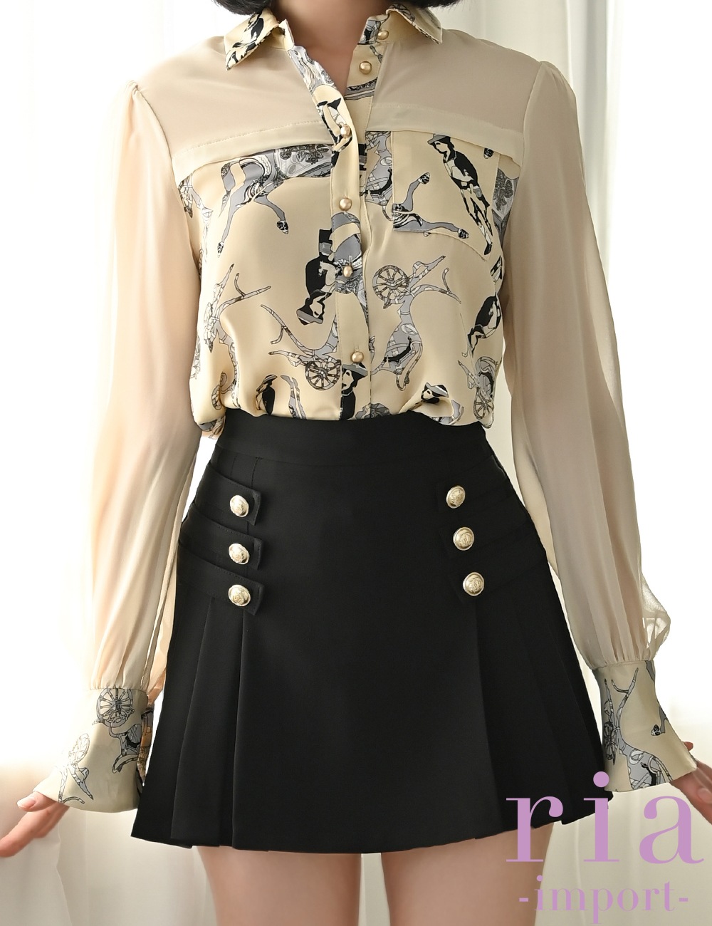 【ria】ミニ/ドレス/セットアップ/ベージュ/ブラック/シャツ/プリーツ/袖あり