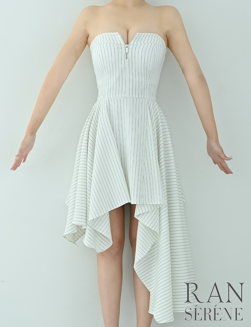 [即納][instock]【RAN SERENE】丈長/ミニ/ドレス/ワンピース/ホワイト/ベア/フレア/アシンメトリー/柄/ストライプ