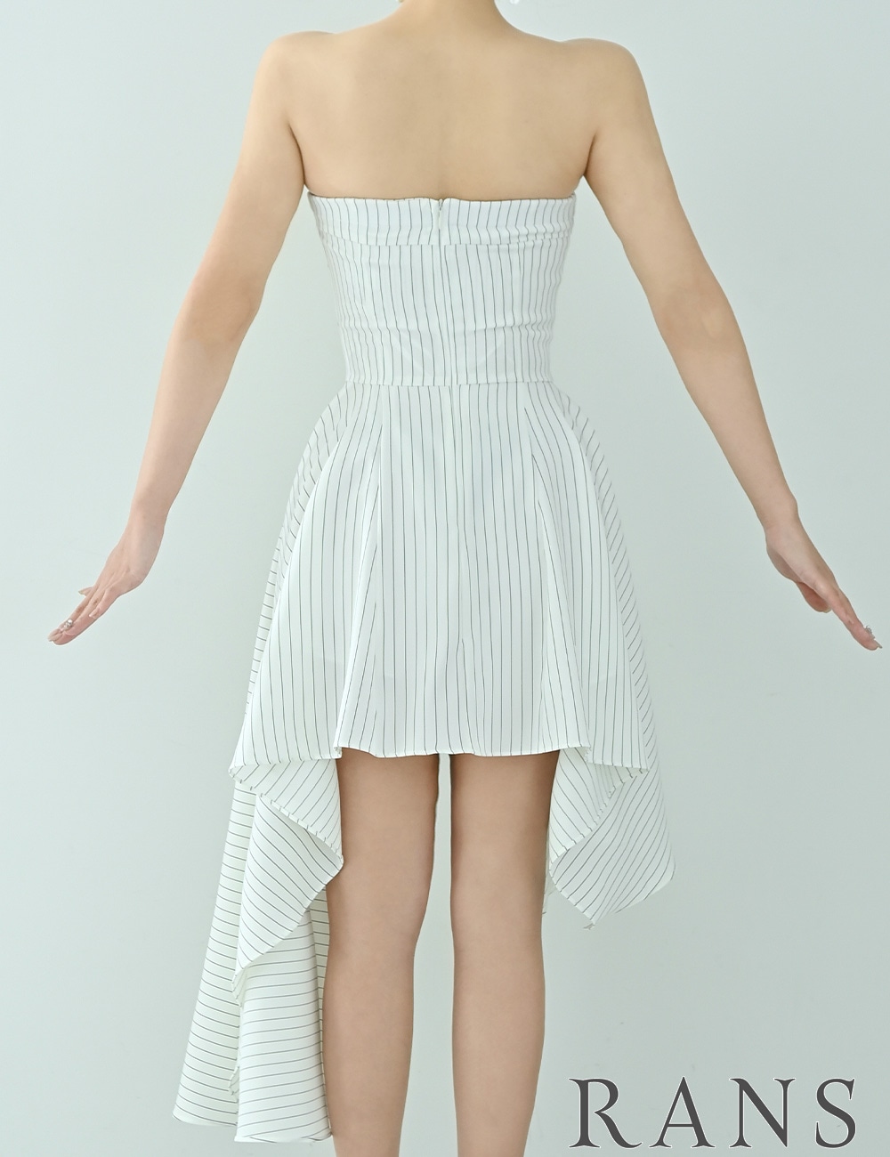 [即納][instock]【RANS】丈長/ミニ/ドレス/ワンピース/ホワイト/ベア/フレア/アシンメトリー/柄/ストライプ