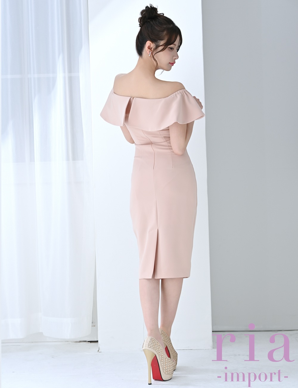 【ria】丈長/ドレス/ワンピース/ベージュ/オフショル/タイト