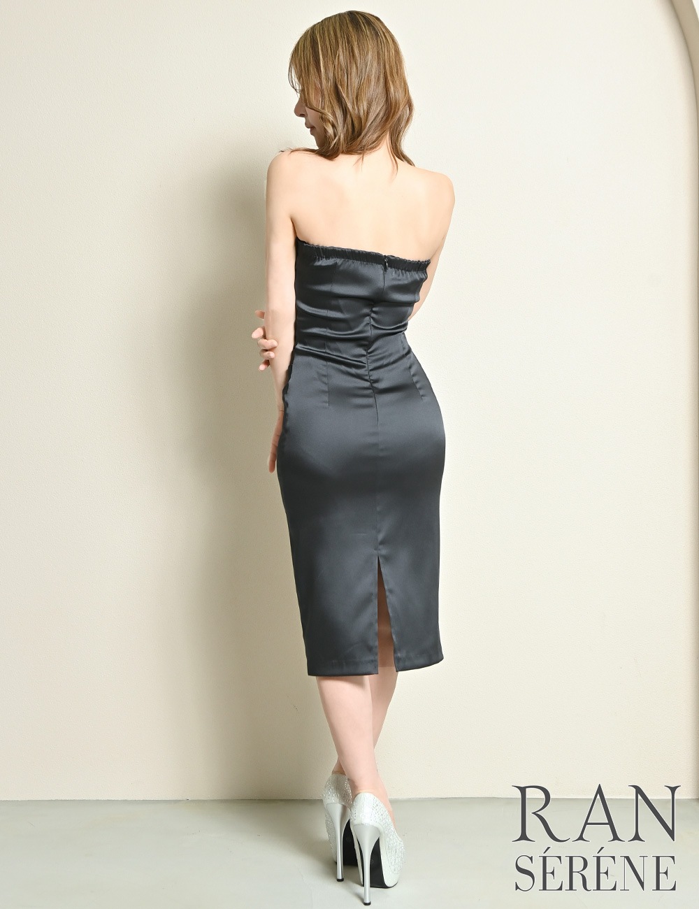 [Sのみ即納][instock]【RAN SERENE】丈長/ドレス/ワンピース/ブラック/ベア/タイト/サテン/ドレープ