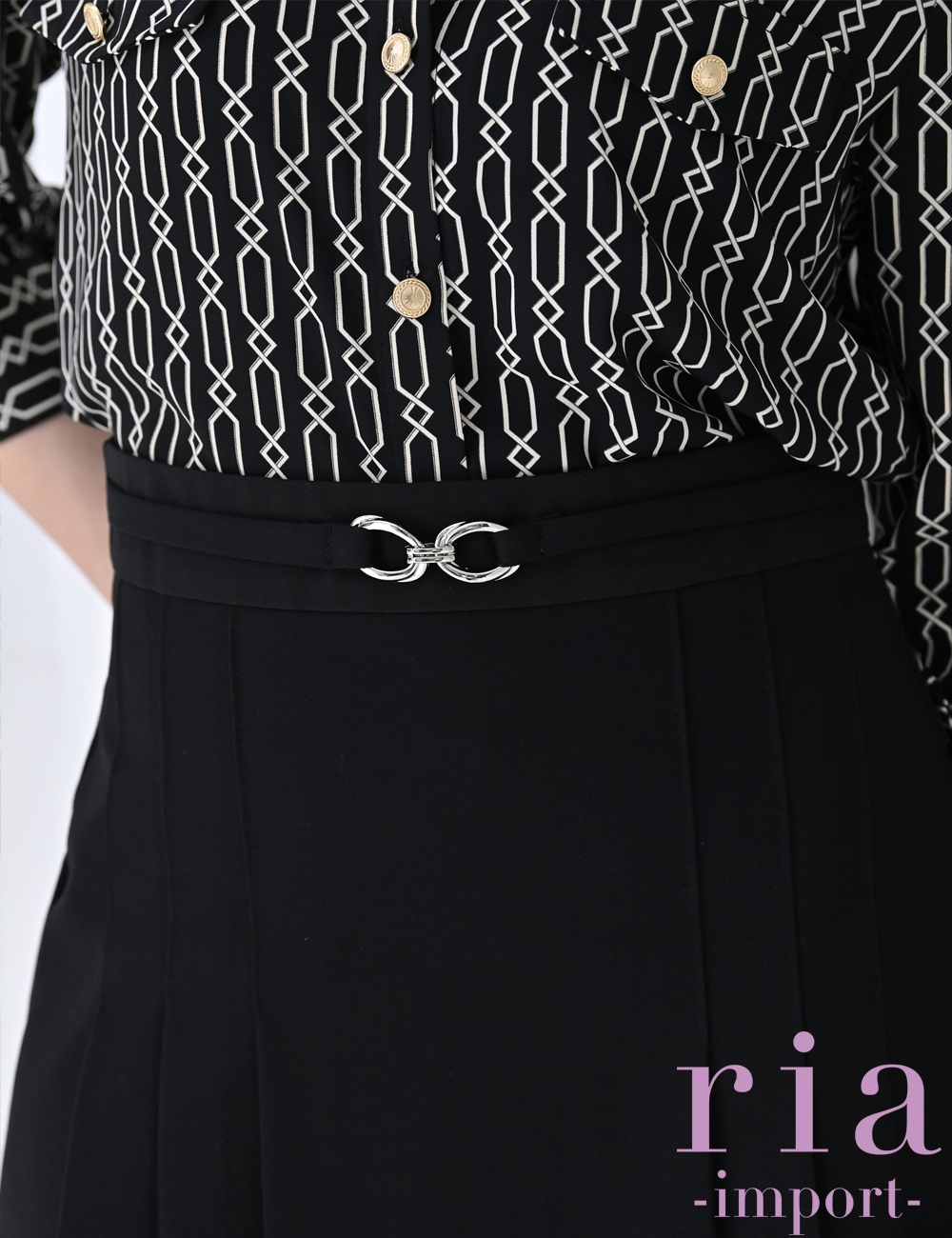 【ria】ミニ/ドレス/セットアップ/ブラック/シャツ/プリーツ/袖あり/長袖