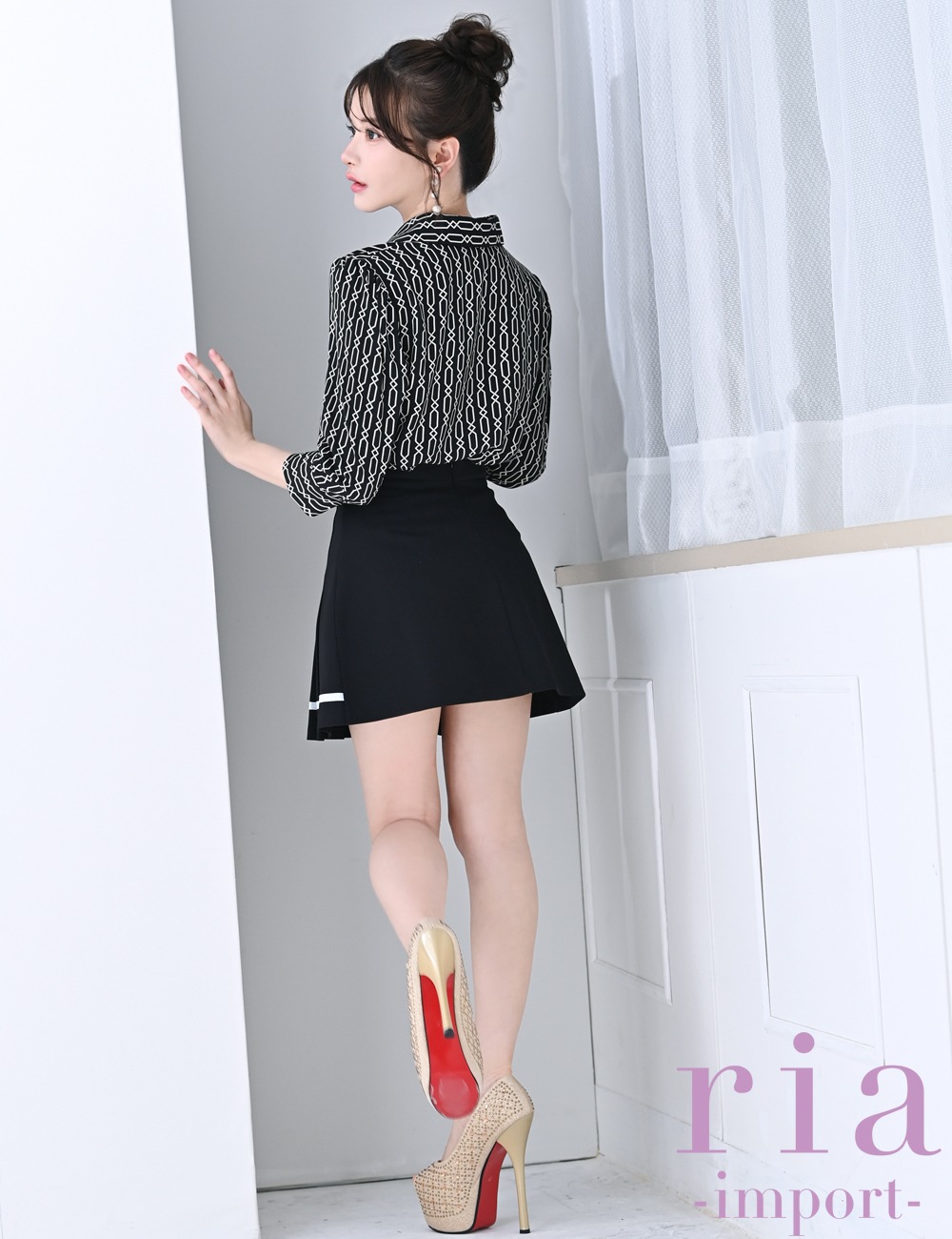 【ria】ミニ/ドレス/セットアップ/ブラック/シャツ/プリーツ/袖あり/長袖