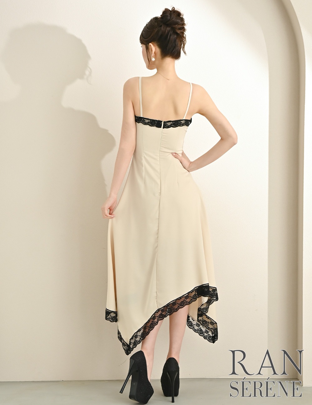 [即納][instock]【RAN SERENE】丈長/ドレス/ワンピース/ホワイト/キャミ/フレア/サテン/レース