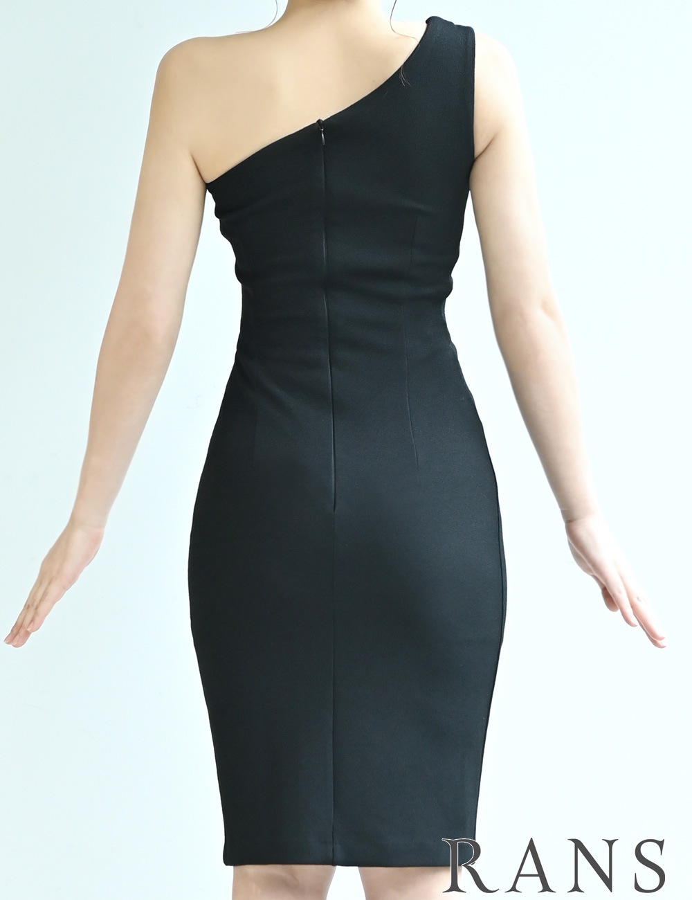 [予約商品]【RANS】ミニ/丈長/ドレス/ワンピース/ブラック/ワンショル/タイト/シアー/スリット