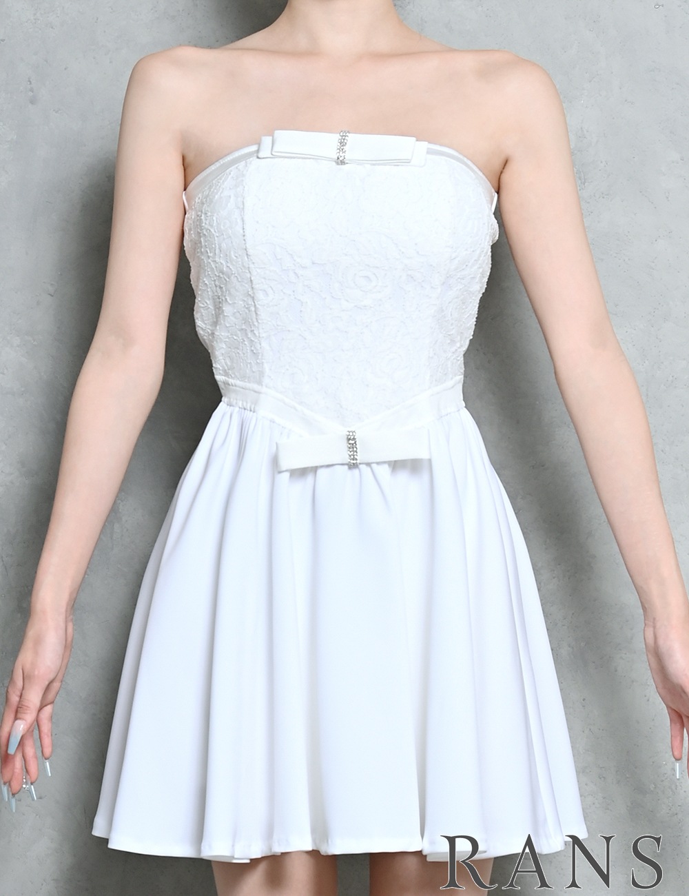 [即納][instock]【RAN SERENE】ミニ/ドレス/ワンピース/ホワイト/ベア/フレア/レース/リボン