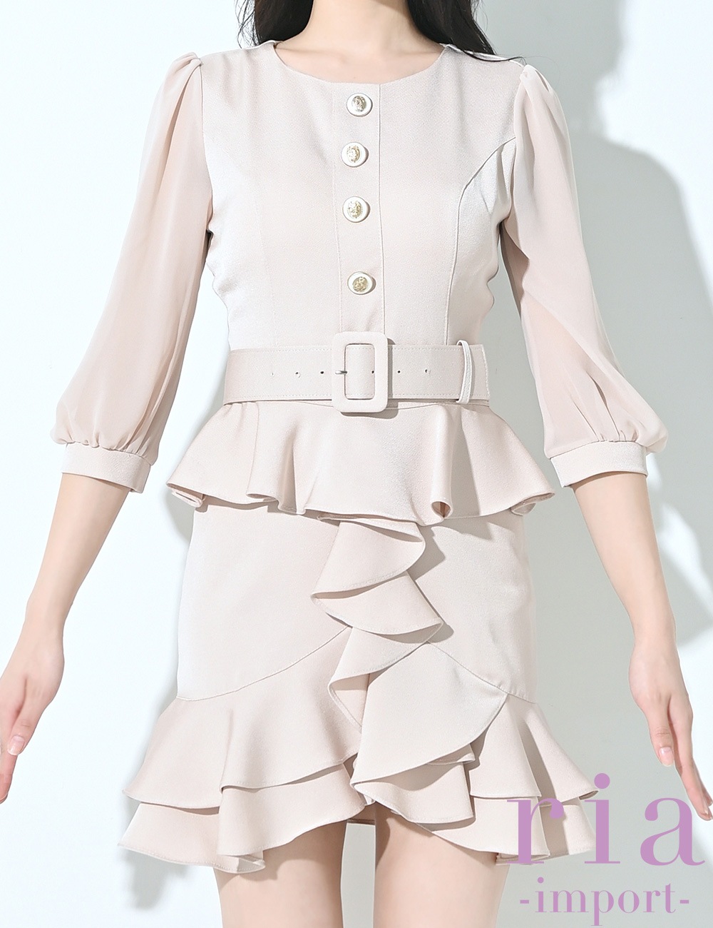 ria】ミニ/ドレス/ワンピース/ベージュ/ベルト付き/袖あり/ペプラム/七