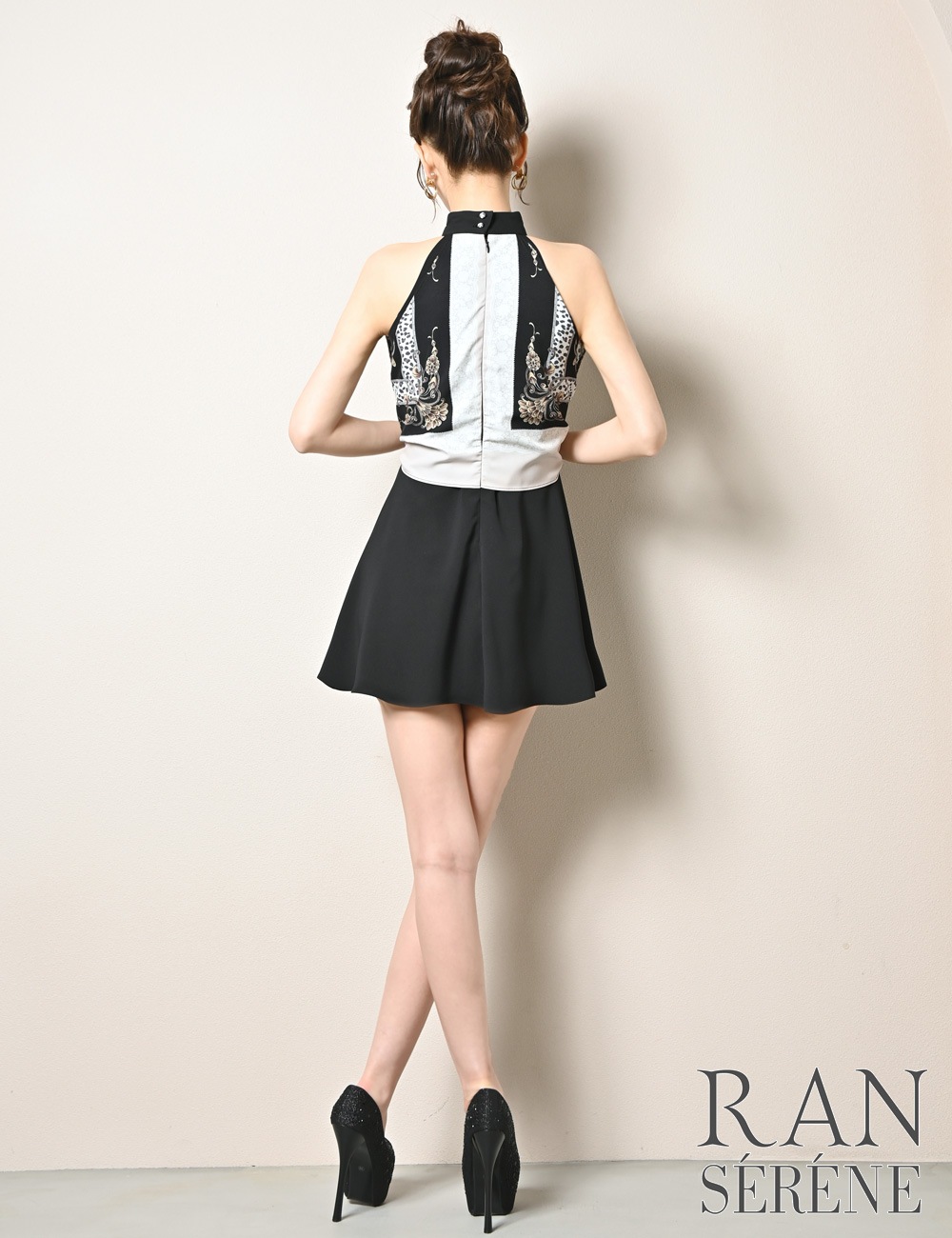 [即納][instock]【RAN SERENE】ミニ/ドレス/ワンピース/ブラック/アメスリ/フレア/柄/スカーフ
