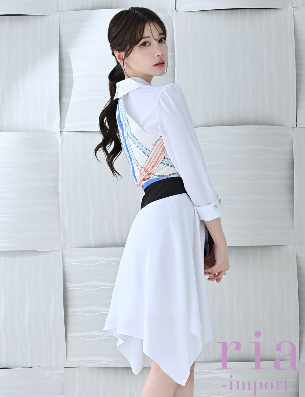 【ria】ミニ/ドレス/ワンピース/ホワイト/フレア/スカーフ/七分袖/襟付き/柄