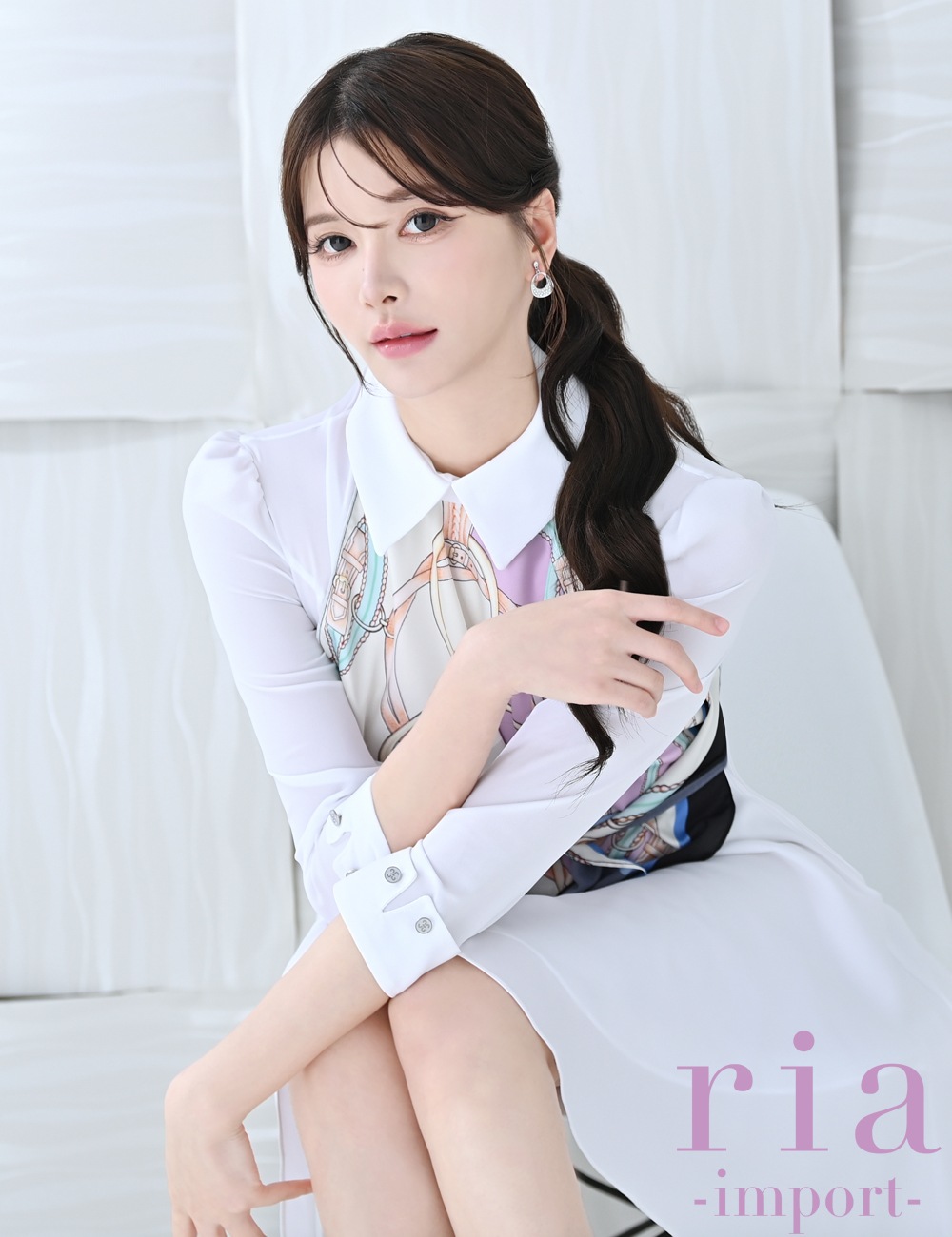 【ria】ミニ/ドレス/ワンピース/ホワイト/フレア/スカーフ/七分袖/襟付き/柄