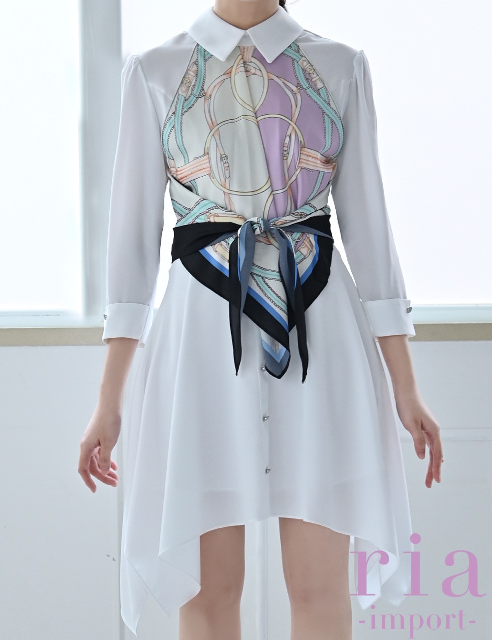 【ria】ミニ/ドレス/ワンピース/ホワイト/フレア/スカーフ/七分袖/襟付き/柄