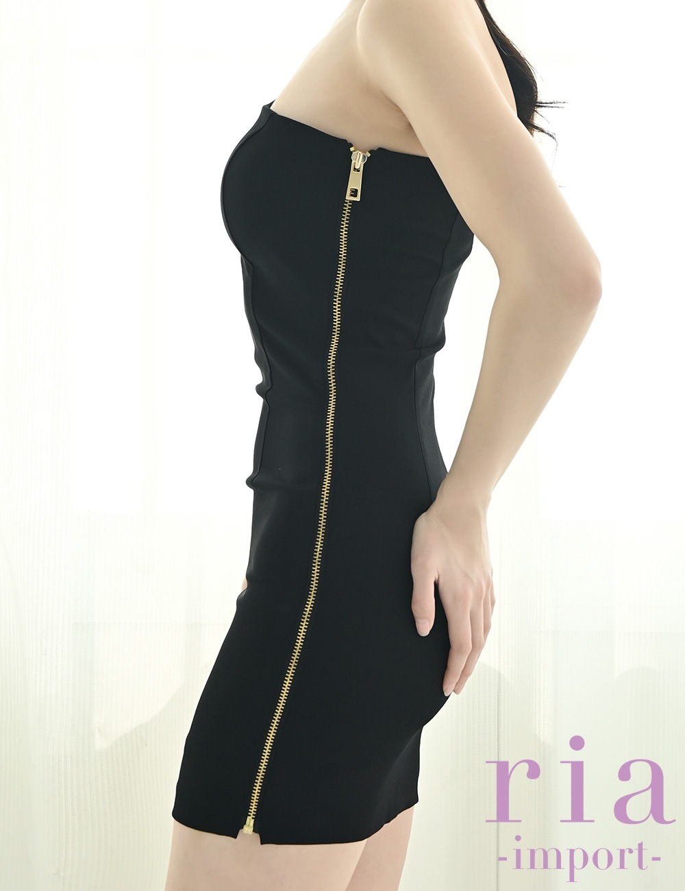 【ria】ミニ/ドレス/タイト/ワンピース/ブラック/ファスナー/ワンショル/チェーン
